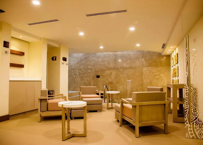 Penthouse Three Bedroom - Club Casa Dorada At Medano Apartment *